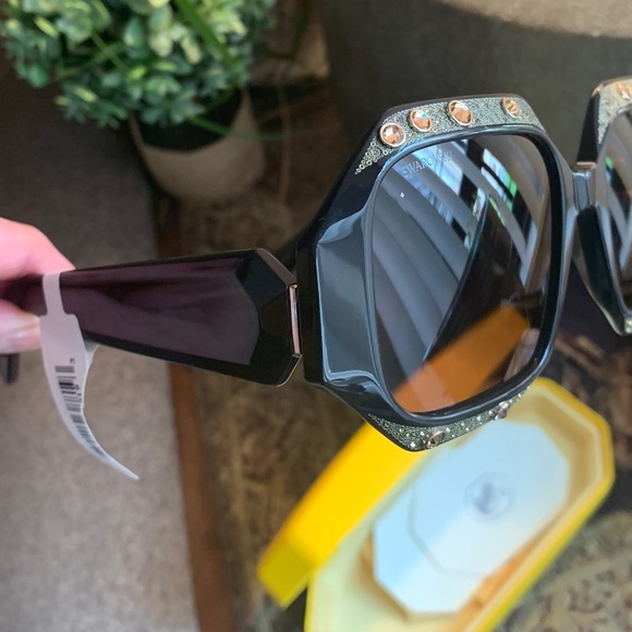 Authentic SWAROVSKI 53mm crystals geometric square sunglasses - Picture 5 of 16